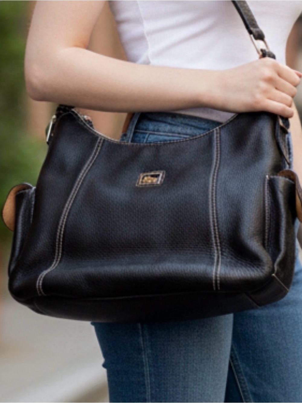 Dooney & Bourke Pebble Grain Pocket Hobo Shoulder Bag – Black Leather